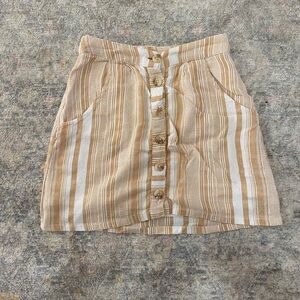 Lottie Moss mini skirt